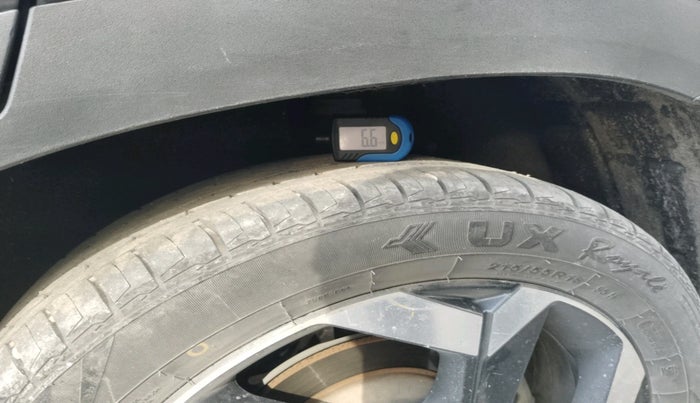 2021 Hyundai ALCAZAR 1.5 SIGNATURE MT 6STR, Diesel, Manual, 1,33,895 km, tyre