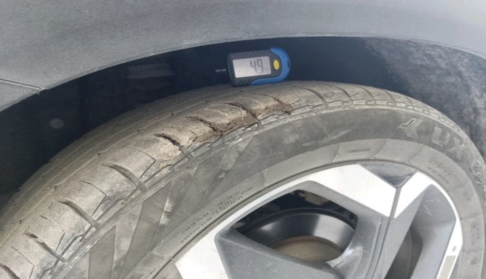 2021 Hyundai ALCAZAR 1.5 SIGNATURE MT 6STR, Diesel, Manual, 1,33,895 km, tyre