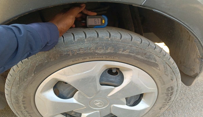 2023 Tata TIGOR XZ CNG, Petrol, Manual, 56,402 km, tyre