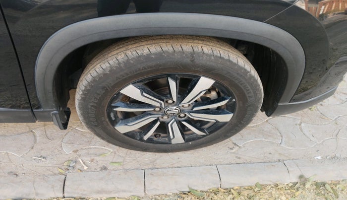 2019 MG HECTOR SHARP 1.5 DCT PETROL, Petrol, Automatic, 36,951 km, tyre