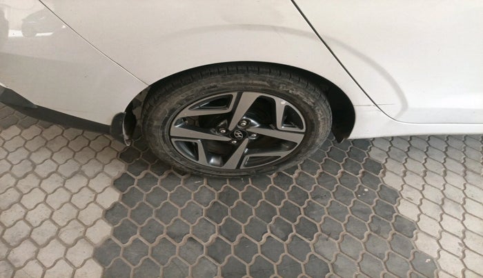 2020 Hyundai AURA SX 1.2 (O), Petrol, Manual, 59,899 km, tyre