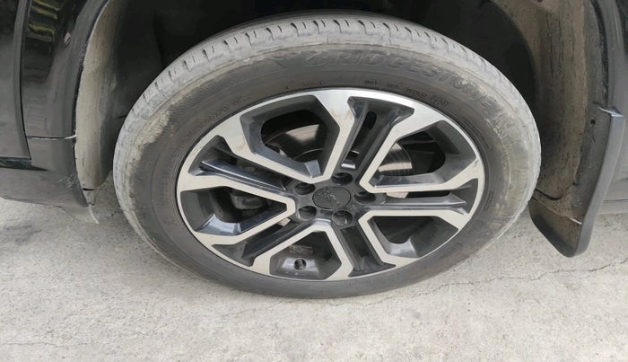 2022 Jeep Compass MODEL S (O) DIESEL 4X4 AT, Diesel, Automatic, 79,734 km, tyre