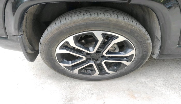 2022 Jeep Compass MODEL S (O) DIESEL 4X4 AT, Diesel, Automatic, 79,734 km, tyre