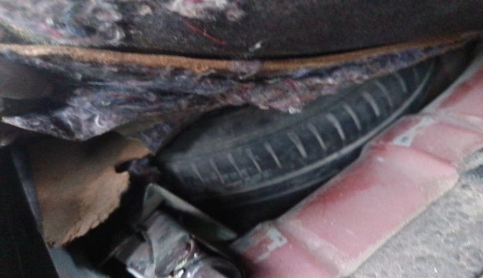 2011 Hyundai i20 SPORTZ 1.2, Petrol, Manual, 96,356 km, tyre