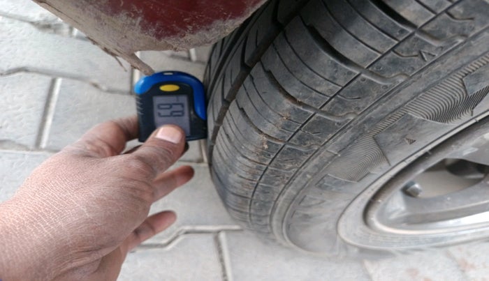 2011 Hyundai i20 SPORTZ 1.2, Petrol, Manual, 96,356 km, tyre