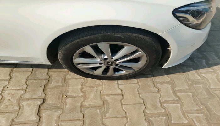 2019 Mercedes Benz C Class C 220d PROGRESSIVE, Diesel, Automatic, 72,573 km, tyre