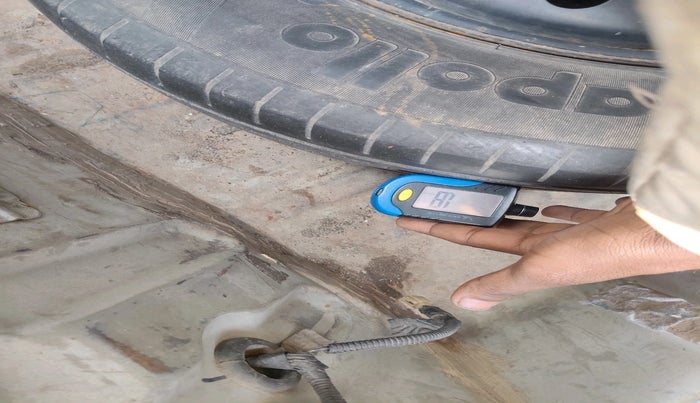 2016 Toyota Etios G, Petrol, Manual, 85,577 km, tyre