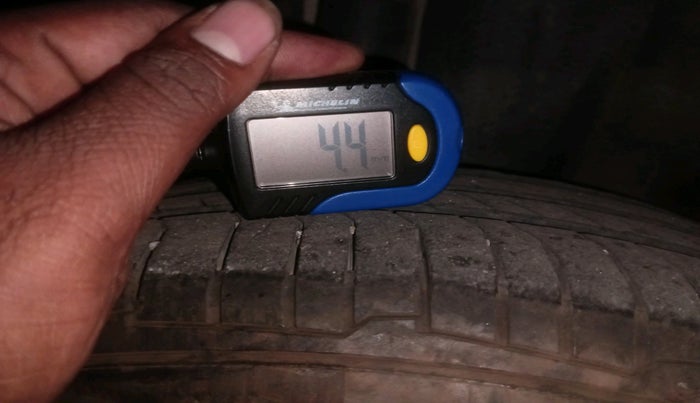 2013 Ford Figo TITANIUM 1.4 DIESEL, Diesel, Manual, 71,160 km, tyre