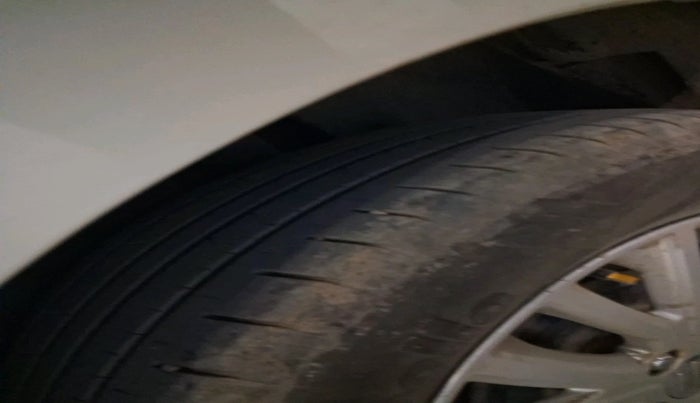 2022 Maruti Dzire ZXI CNG, Petrol, Manual, 92,559 km, tyre