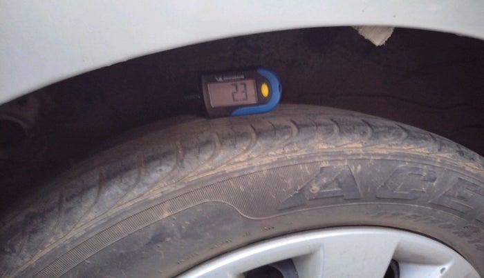 2012 Hyundai i20 MAGNA 1.2, Petrol, Manual, 53,431 km, tyre