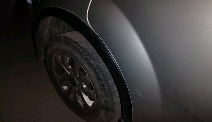 2018 Mahindra XUV500 W9 AT, Diesel, Automatic, 51,867 km, tyre