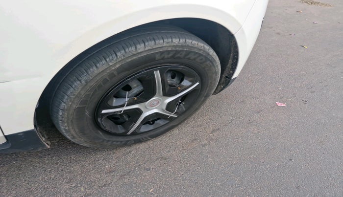 2019 Mahindra MARAZZO M4 7 STR, Diesel, Manual, 1,12,394 km, tyre