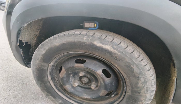 2016 Renault Kwid RXT 0.8, Petrol, Manual, 87,245 km, tyre