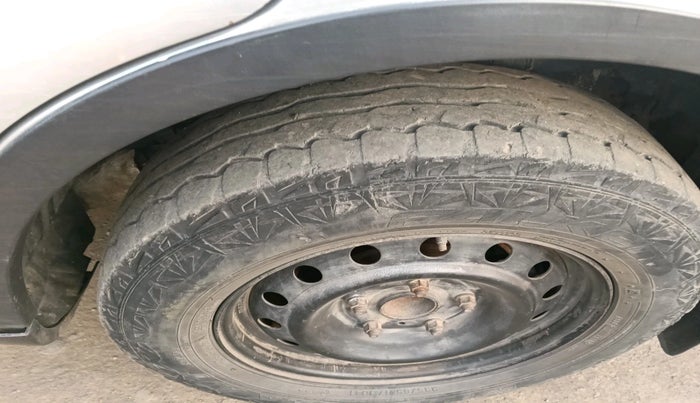 2017 Mahindra XUV500 W6 1.99, Diesel, Manual, 92,511 km, tyre