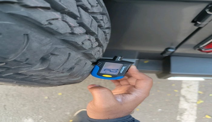 2021 Mahindra Thar LX HARD TOP 4WD MT, Diesel, Manual, 34,531 km, tyre