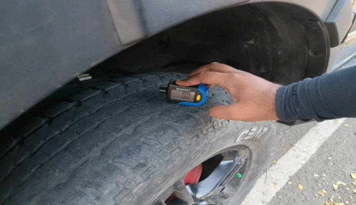 2021 Mahindra Thar LX HARD TOP 4WD MT, Diesel, Manual, 34,531 km, tyre