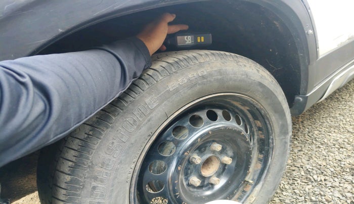 2018 Maruti Vitara Brezza VDI, Diesel, Manual, 1,76,462 km, tyre