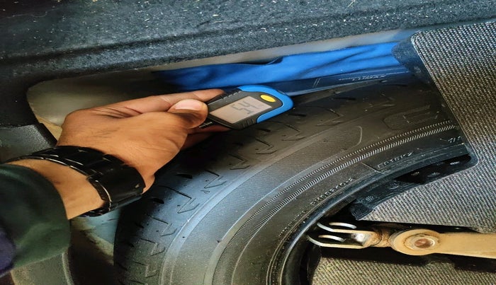 2020 Honda WR-V 1.2L I-VTEC VX MT, Petrol, Manual, 42,454 km, tyre