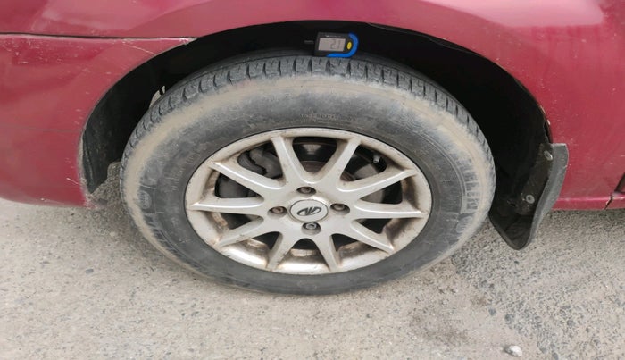 2013 Mahindra Verito 1.5 D6, Diesel, Manual, 1,19,692 km, tyre