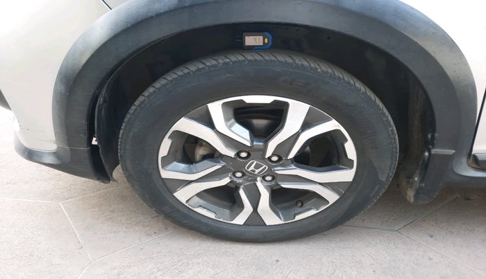 2017 Honda WR-V 1.5L I-DTEC VX MT, Diesel, Manual, 1,56,734 km, tyre