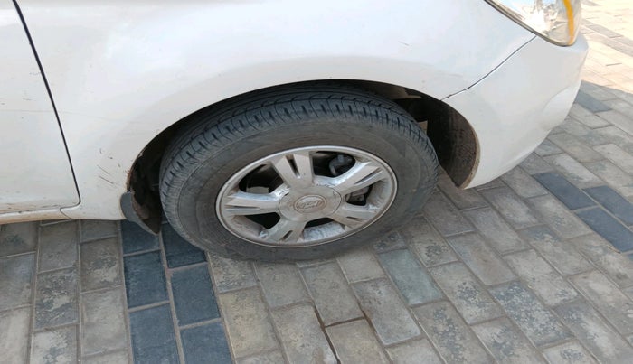 2011 Hyundai i20 ASTA 1.4 CRDI, Diesel, Manual, 1,34,673 km, tyre