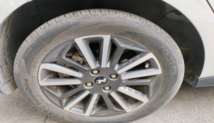 2022 Hyundai NEW I20 N LINE N6 1.0 TURBO GDI IMT, Petrol, Manual, 45,573 km, tyre