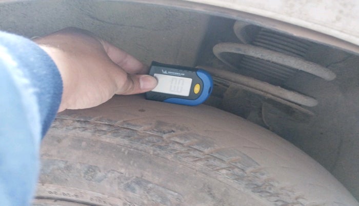 2011 Maruti Swift Dzire VXI, Petrol, Manual, 1,00,000 km, tyre