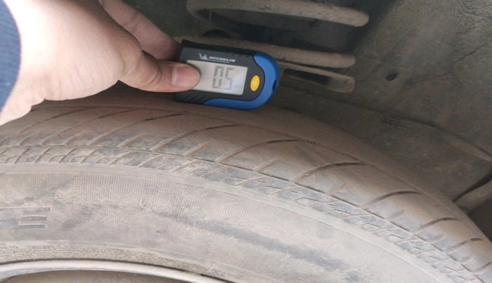 2011 Maruti Swift Dzire VXI, Petrol, Manual, 1,00,000 km, tyre