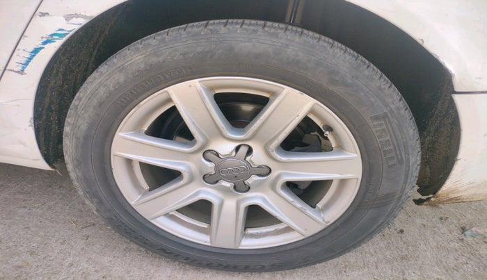 2011 Audi A6 2.0 TDI, Diesel, Automatic, 98,067 km, tyre