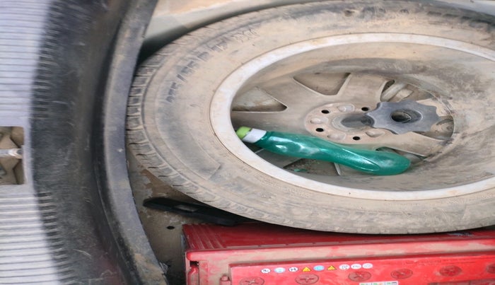 2011 Audi A6 2.0 TDI, Diesel, Automatic, 98,067 km, tyre