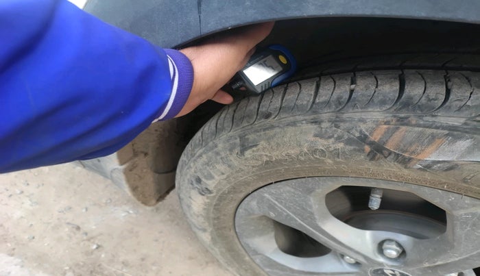 2021 KIA SELTOS HTK PLUS 1.5, Petrol, Manual, 2,294 km, tyre