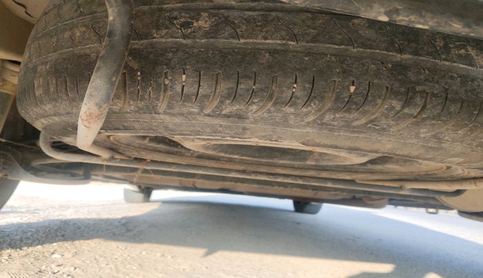 2017 Maruti Ertiga VDI SHVS, Diesel, Manual, 93,191 km, tyre