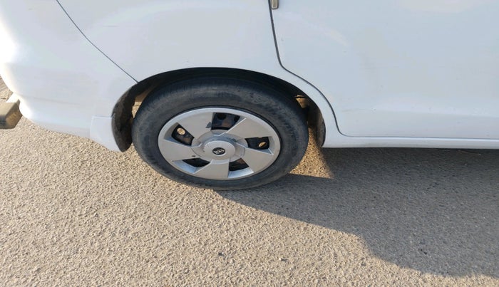 2017 Maruti Ertiga VDI SHVS, Diesel, Manual, 93,191 km, tyre