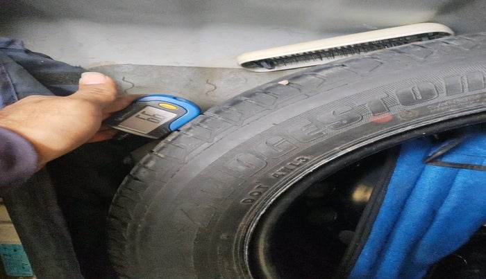 2016 Hyundai Verna 1.6 VTVT SX, Petrol, Manual, 43,031 km, tyre