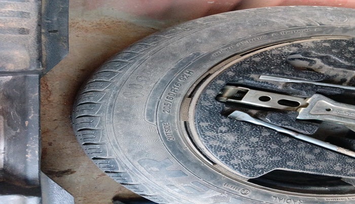 2017 Maruti Vitara Brezza VDI (O), Diesel, Manual, 89,893 km, tyre