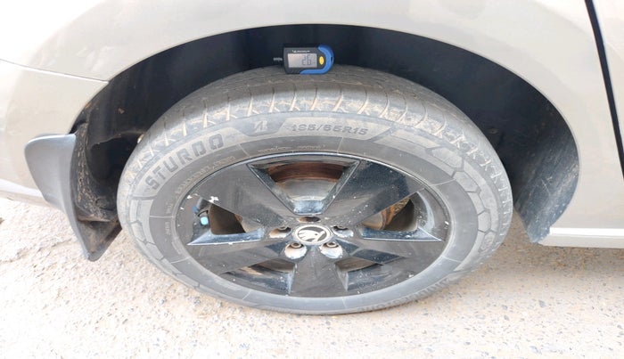 2016 Skoda Rapid 1.5 TDI CR STYLE PLUS AT, Diesel, Automatic, 1,09,370 km, tyre