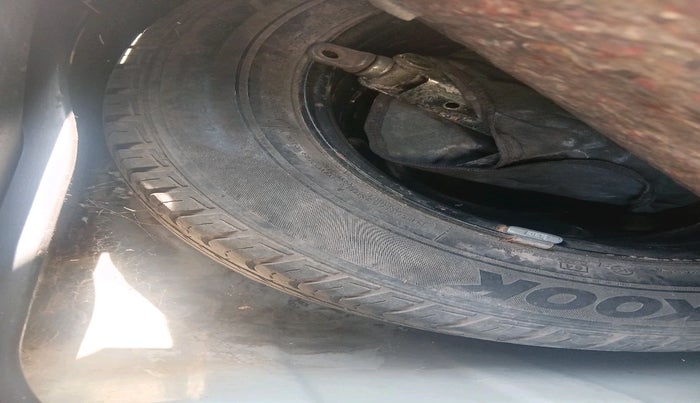 2011 Hyundai i20 ASTA 1.4 CRDI, Diesel, Manual, 1,31,370 km, tyre