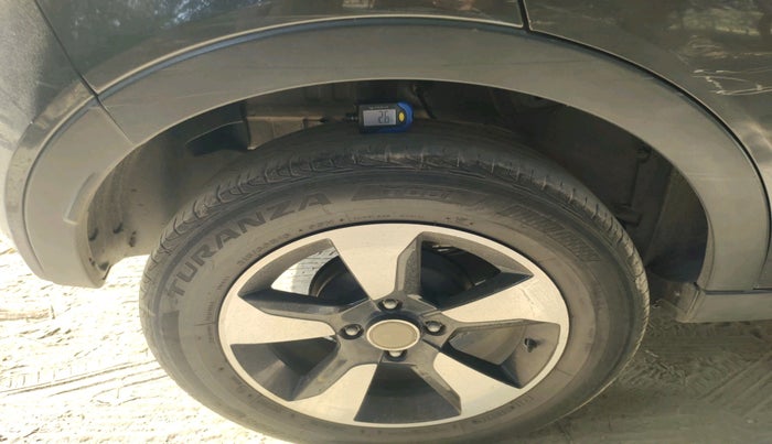 2019 Tata NEXON XZA PLUS PETROL DUAL TONE, Petrol, Automatic, 63,016 km, tyre