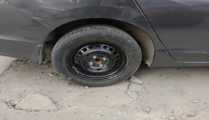 2017 Honda City 1.5L I-VTEC V MT, Petrol, Manual, 72,604 km, tyre