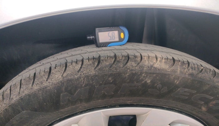 2025 Maruti Swift VXi (O) AMT, Petrol, Automatic, 9,935 km, tyre