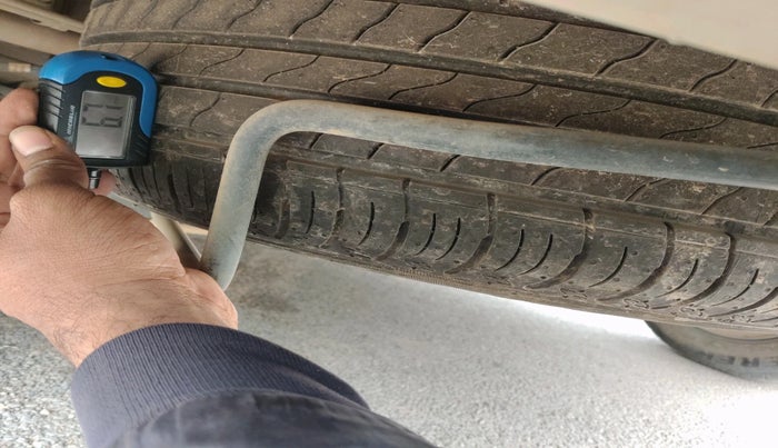 2022 Maruti XL6 ALPHA MT, Petrol, Manual, 41,474 km, tyre