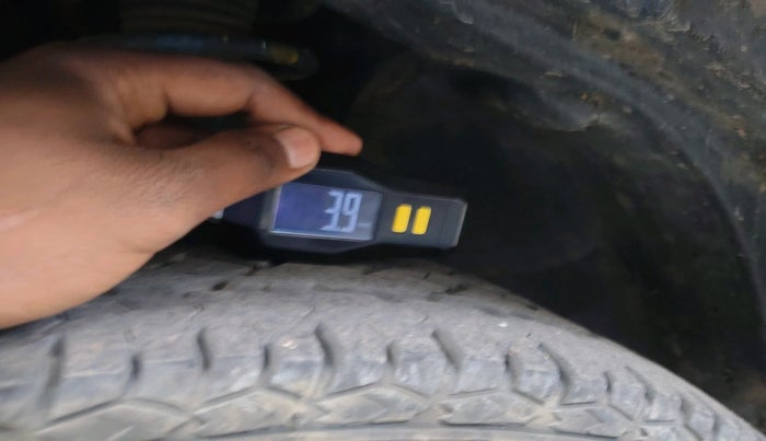 2018 Renault Duster 85 PS RXS MT DIESEL, Diesel, Manual, 74,795 km, tyre