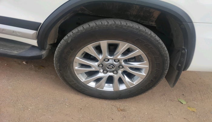 2021 Toyota Fortuner 4X4 AT 2.8 DIESEL, Diesel, Automatic, 88,389 km, tyre