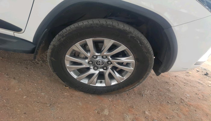 2021 Toyota Fortuner 4X4 AT 2.8 DIESEL, Diesel, Automatic, 88,389 km, tyre