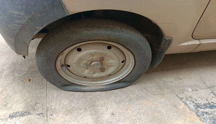 2011 Tata Nano CX, Petrol, Manual, 50,000 km, tyre