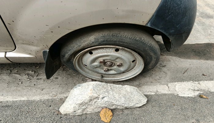 2011 Tata Nano CX, Petrol, Manual, 50,000 km, tyre