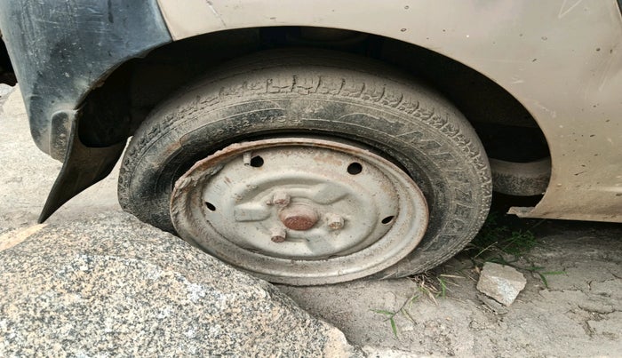 2011 Tata Nano CX, Petrol, Manual, 50,000 km, tyre