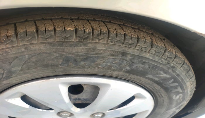 2011 Hyundai i10 MAGNA 1.2, Petrol, Manual, 74,623 km, tyre