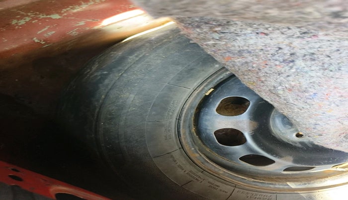 2011 Ford Figo EXI 1.4 DIESEL, Diesel, Manual, 1,47,973 km, tyre