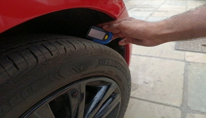 2017 Volkswagen Polo GT TSI AT, Petrol, Automatic, 70,091 km, tyre